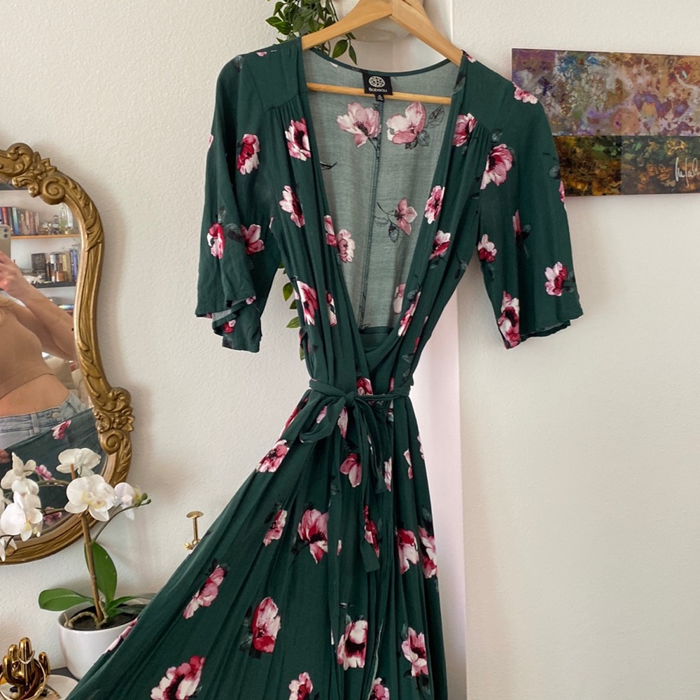 Green floral wrap midi dress - low cut